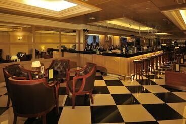 هتل Royale Chulan Penang