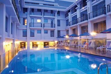 هتل Royale Chulan Penang