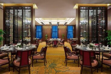 هتل Wanda Realm Chifeng