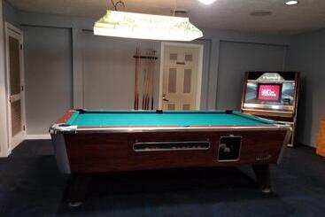 مُتل Eastern Inn & Suites