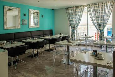 پانسیون Harbour Lodge