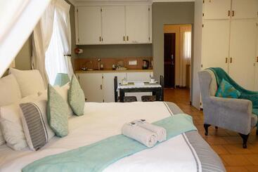 膳宿费 Lincoln Cottages Bnb & Self Catering