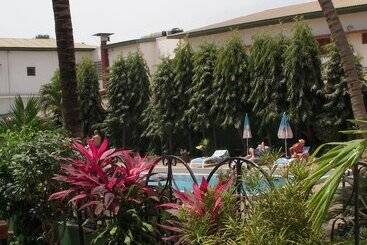 Riyan Apartments