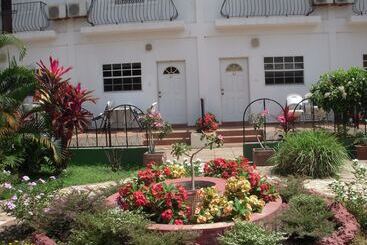 Riyan Apartments