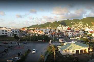 Simpson Bay Suites