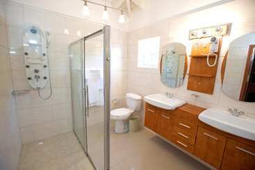 Simpson Bay Suites