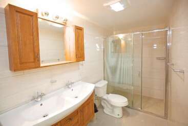 Simpson Bay Suites