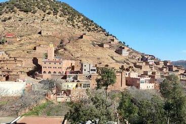 پانسیون Gîte Tizinoubadou