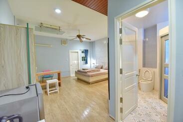 97 Merryland Apartments &