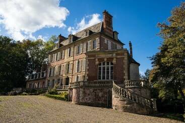 Bed and Breakfast Chateau De Bouillancourt En Sery