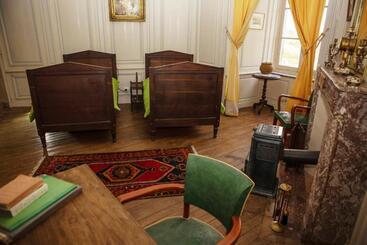 Bed and Breakfast Chateau De Bouillancourt En Sery