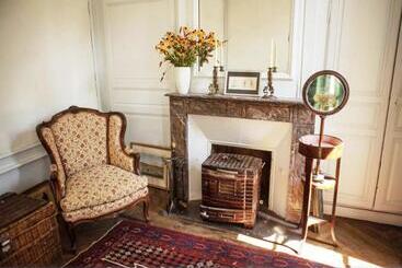 Bed and Breakfast Chateau De Bouillancourt En Sery