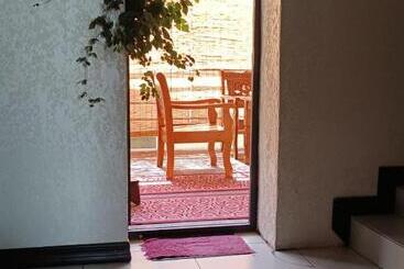 Halalhostel