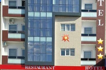Hotel Golden Star