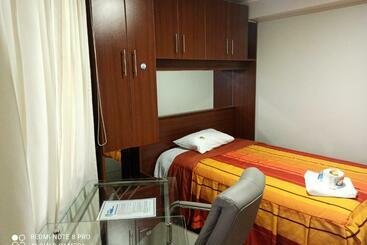 Real Apart Hotel Espinar