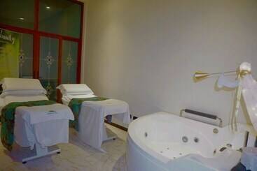 بنسيون Casa Spa Room With Tub, Spa Services And Turkish Bath