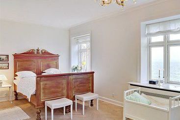 تختخواب و صبحانه Bed&Breakfast Villa Snekkersten