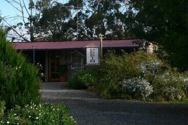 تختخواب و صبحانه Redcliffe House