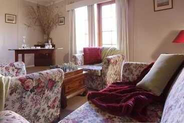تختخواب و صبحانه Redcliffe House
