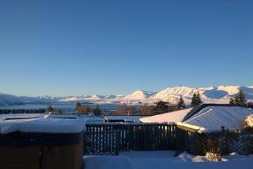 تختخواب و صبحانه Tekapo Heights
