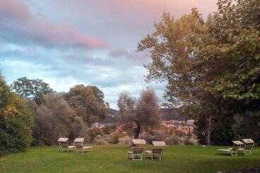 هتل Agriturismo Renzano Garden Apartments