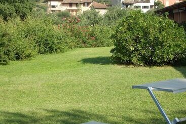 هتل Agriturismo Renzano Garden Apartments