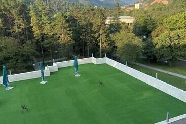 هتل Borjomi Likani Health & Spa Centre