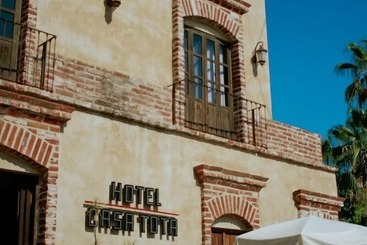 هتل Casa Tota