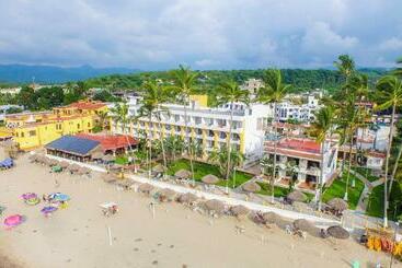 Costa Alegre Hotel & Suites - Rincón de Guayabitos