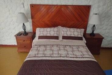 هتل Casa El Moro