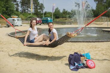 هتل Heide Park Holiday Camp