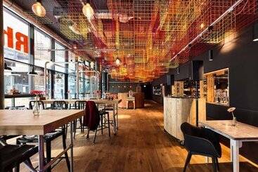 בית מלון כפרי Jaz In The City Amsterdam