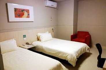 هتل Jinjiang Inn Xiamen Hexiang Road West