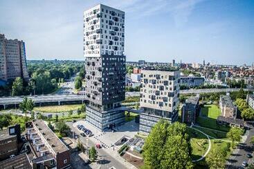 Leonardo Hotel Groningen - Groningen