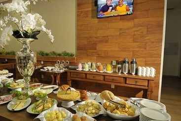 هتل Maestro Premium Cascavel