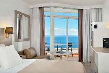 ホテル Meliá Calviá Beach