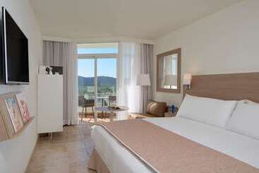 ホテル Meliá Calviá Beach