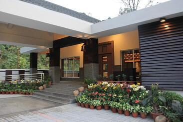 هتل Sinclairs Retreat Kalimpong