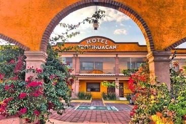 هتل Teotihuacan