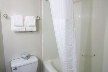 مُتل Bighorn Inn & Suites