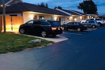 مُتل Budget Inn Williamsville