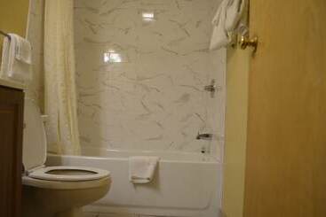 مُتل Budget Inn Williamsville