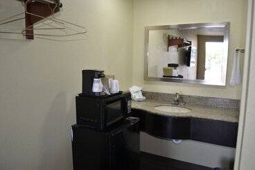 مُتل Budget Inn Williamsville