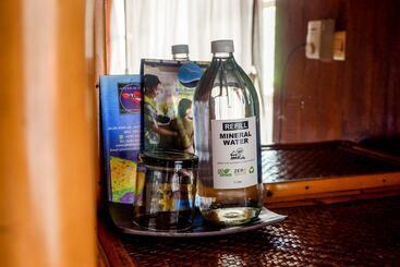 استراحتگاه Amed Cafe & Hotel Kebun Wayan