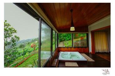 استراحتگاه Spicetree Munnar