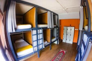 Arch Dormitorio Cenang    Hostel