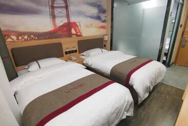 Thank Inn Chain Hotel Hohhot Xincheng District Xinhua Plaza