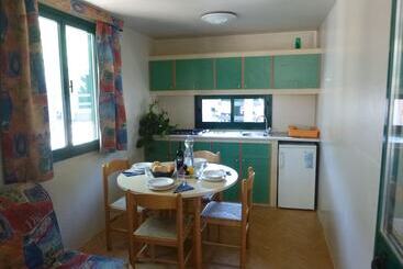 هتل Camping Village Li Nibari