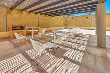 هتل City Express Suites By Marriott Cabo San Lucas