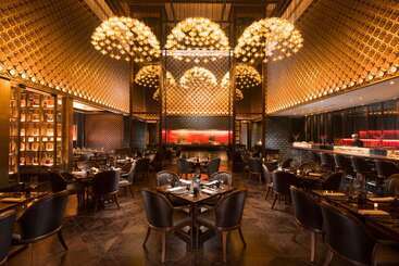 هتل Conrad Pune By Hilton